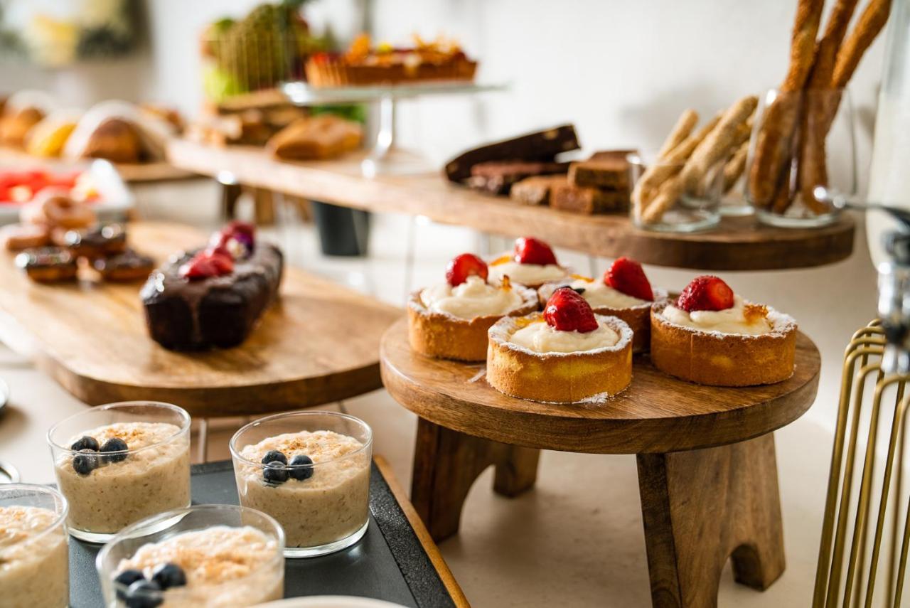 Koukoumi Vegan Hotel Ano Mera Bagian luar foto